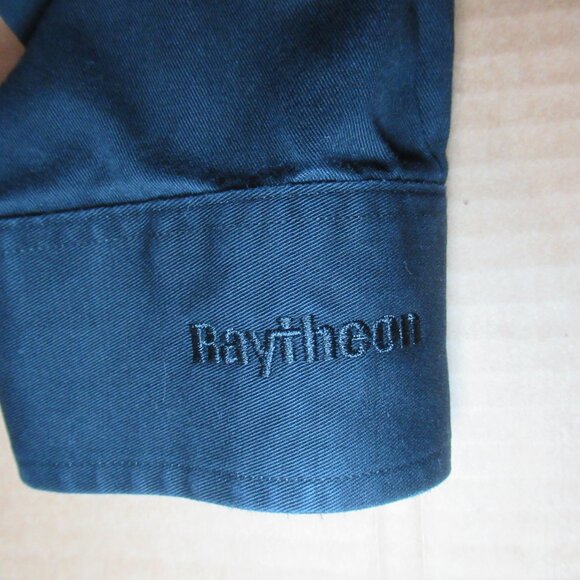 Devon & Jones Black Pima Twill Button-Down | Size L - Picture 7 of 10